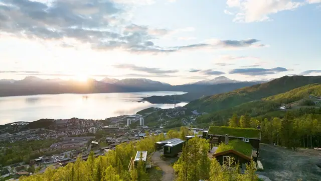 Nordlyssvingan 28, Narvik
