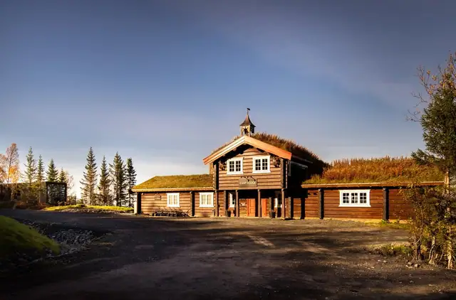 (Enkelte foto i denne annonsen er tatt av andre fotografer)