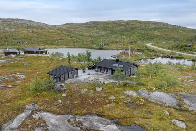 Her får du naturen rett utenfor døren, med gode muligheter for ski, jakt, fiske og flotte turer.